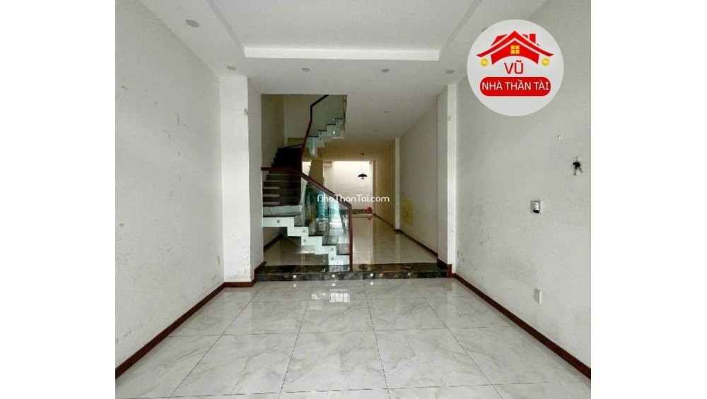 Bán nhà gần Hoàng Diệu, MT Q.4 , 5 tầng, 4.7 x 9m , Nhỉnh 13 Tỷ